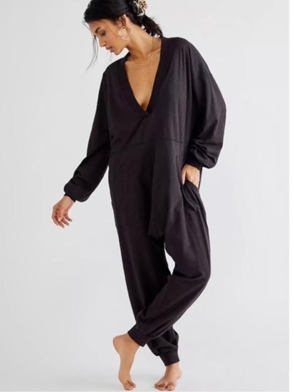 Free People Black Cotton Just Because V-Neck Onesie Jumpsuit, size small - Picture 3 of 13